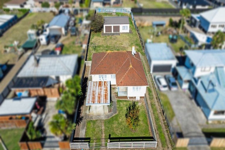 Photo of property in 36 Cook Street, Foxton, 4814