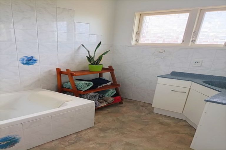 Photo of property in 7 Oleander Place, Bell Block, New Plymouth, 4312