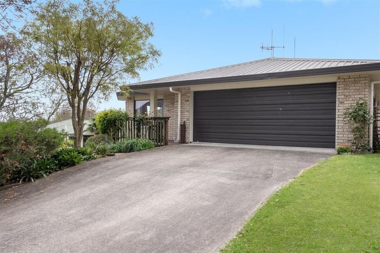 Photo of property in 2 Dowman Place, Te Puke, 3119