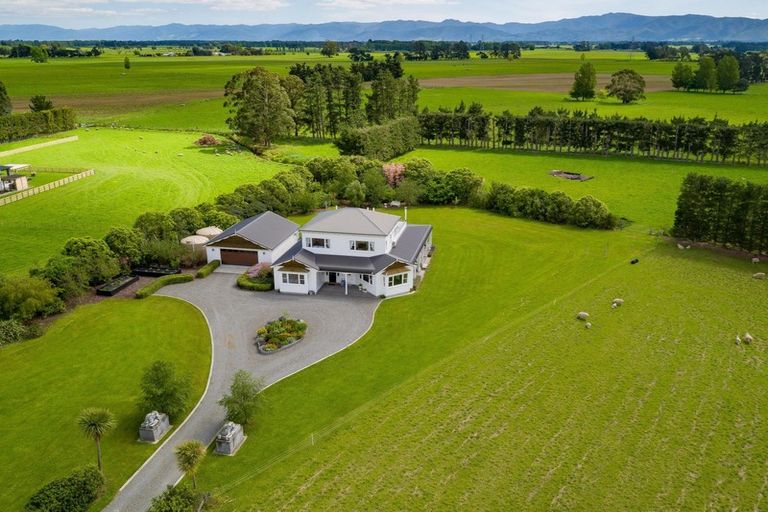 Photo of property in 308a Fabians Road, Morison Bush, Greytown, 5794