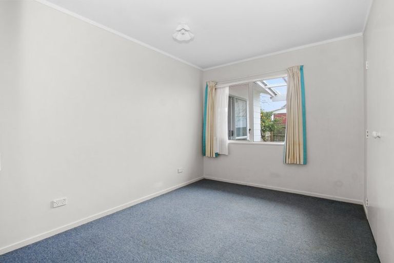 Photo of property in 33 Stevenson Road, Clarks Beach, 2122