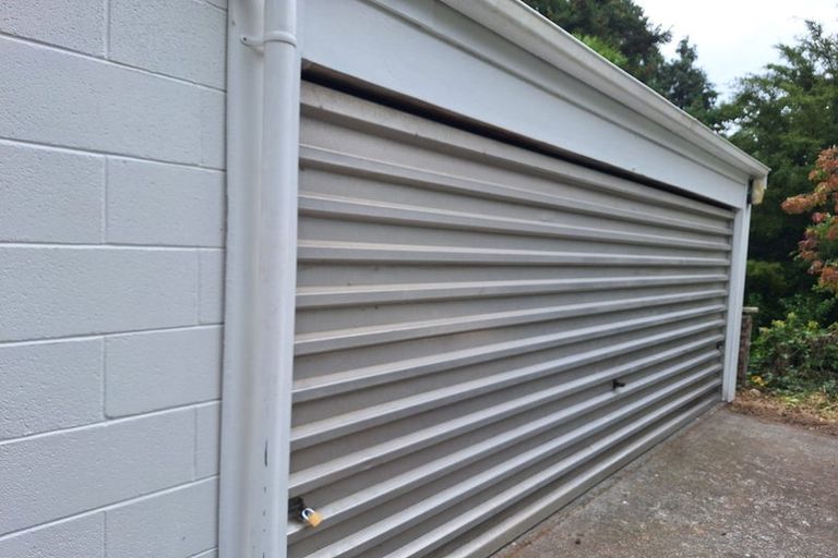 Photo of property in 39 Chaucer Road, Hospital Hill, Napier, 4110