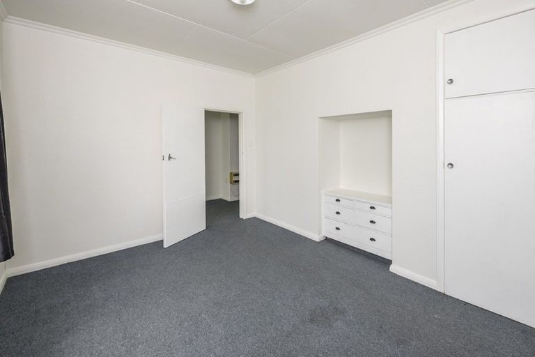 Photo of property in 12 Stuckey Street, Levin, 5510