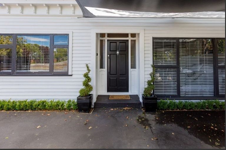 Photo of property in 135 Springfield Road, St Albans, Christchurch, 8014