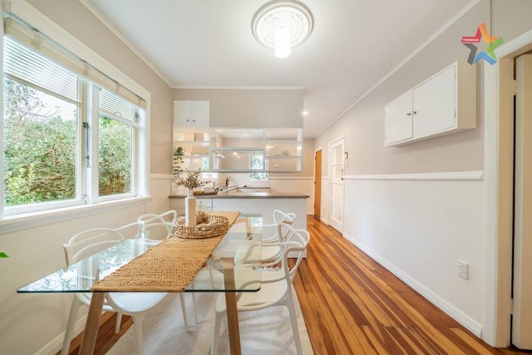 Photo of property in 41 Margaret Road, Raumati Beach, Paraparaumu, 5032