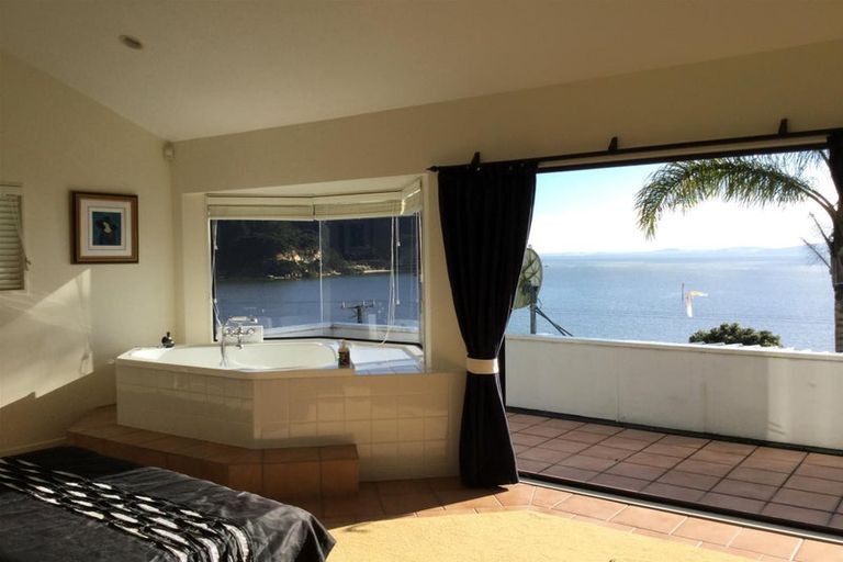 Photo of property in 632 Kellys Bay Road, Pouto, Te Kopuru, 0391