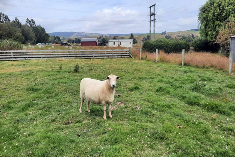 Photo of property in 902 Lawrence Waitahuna Highway, Waitahuna, Lawrence, 9593