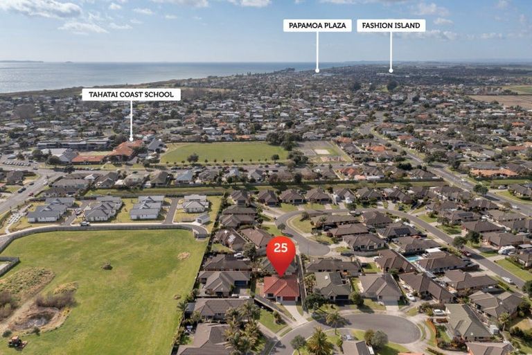 Photo of property in 25 Beachmere Place, Papamoa Beach, Papamoa, 3118