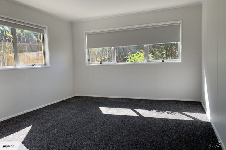 Photo of property in 26 Arosa Place, Forrest Hill, Auckland, 0620