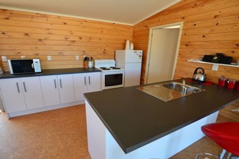 Photo of property in 38 Paradise Road, Coopers Beach, 0420