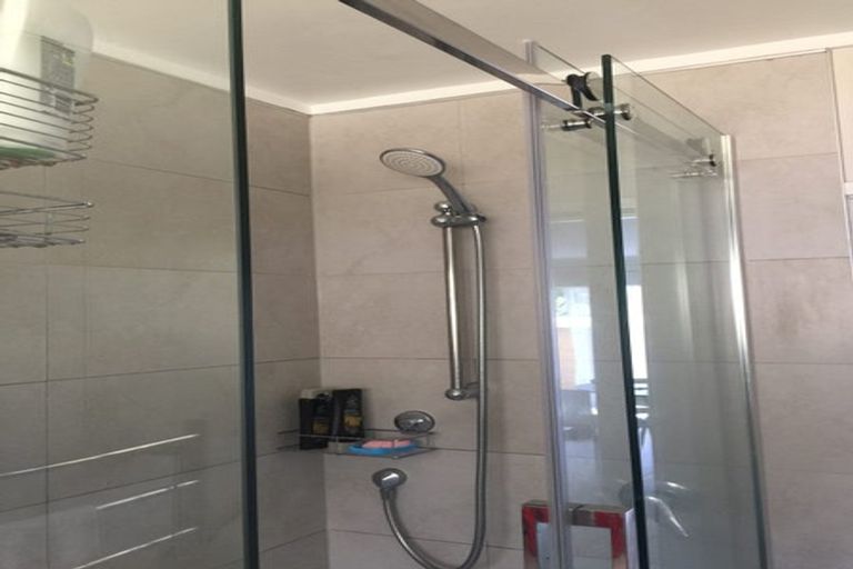 Photo of property in 1/23b Hillsborough Road, Hillsborough, Auckland, 1042