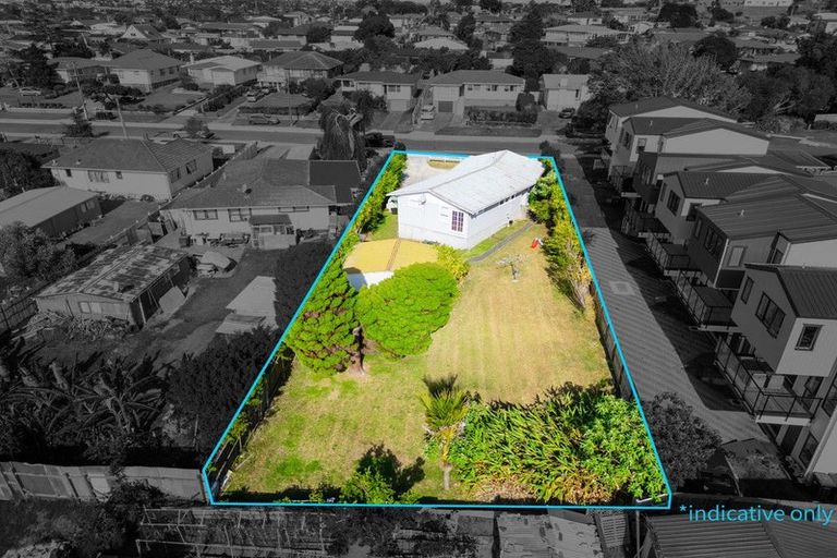 Photo of property in 19 Laura Street, Kelston, Auckland, 0602
