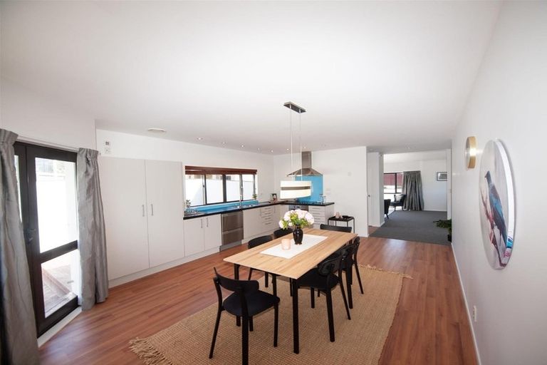 Photo of property in 47 Hawtrey Terrace, Churton Park, Wellington, 6037