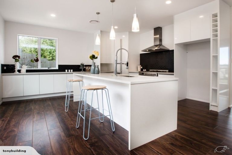 Photo of property in 26 Brownlee Place, Pukekohe, 2120