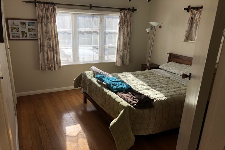 Photo of property in 19 Ironside Road, Johnsonville, Wellington, 6037