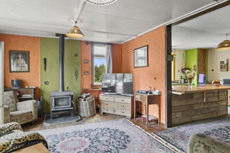 Photo of property in 108 Mangapapa Road, Ohingaiti, Hunterville, 4783