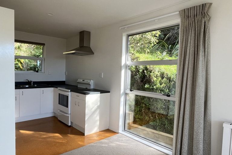 Photo of property in 127b Makara Road, Karori, Wellington, 6012