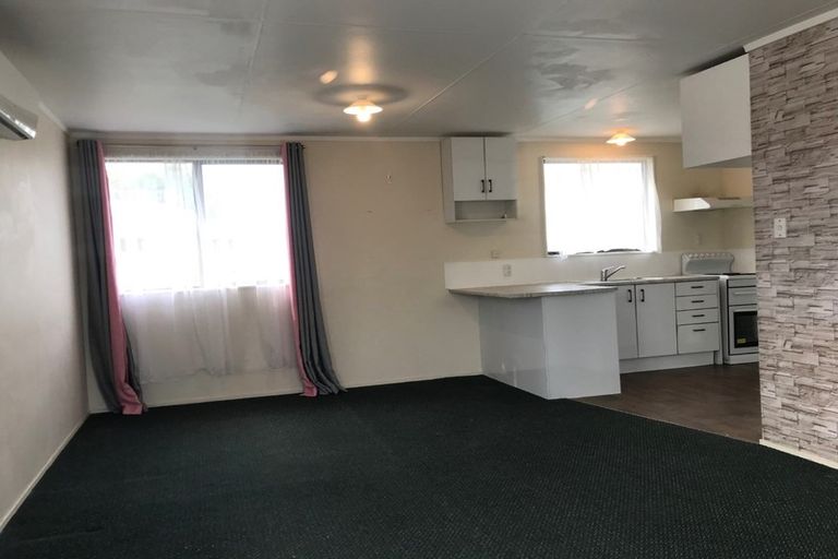 Photo of property in 4 Langdon Lane, Melville, Hamilton, 3206