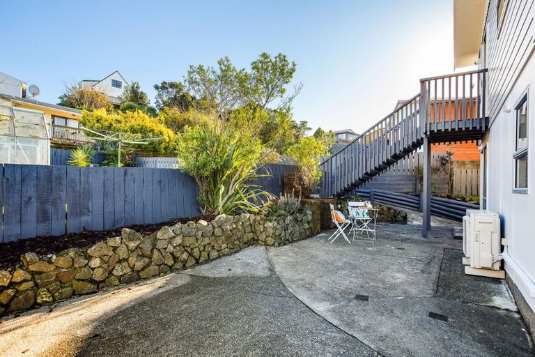 Photo of property in 19 Sombrero View, Ascot Park, Porirua, 5024