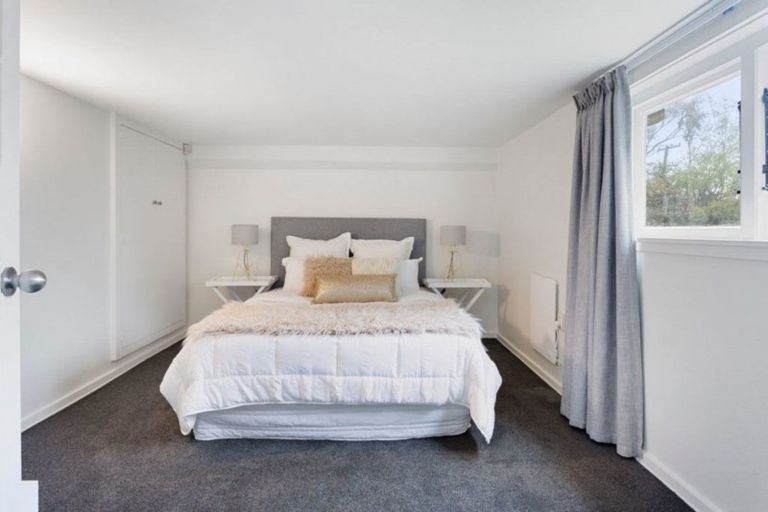 Photo of property in 129 Major Hornbrook Road, Mount Pleasant, Christchurch, 8081