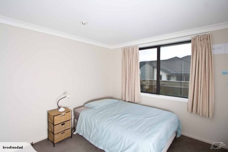 Photo of property in 160 Woodman Drive, Tawa, Wellington, 5028