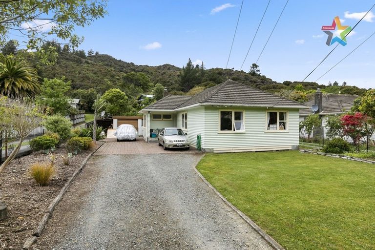 Photo of property in 90 Hair Street, Wainuiomata, Lower Hutt, 5014