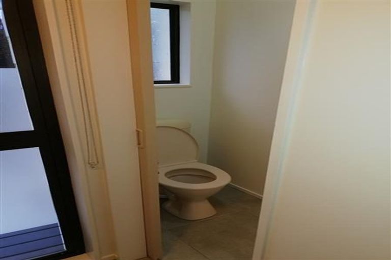 Photo of property in 1082a Fergusson Drive, Clouston Park, Upper Hutt, 5018