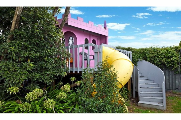 Photo of property in 55 Waimea West Road, Brightwater, 7022