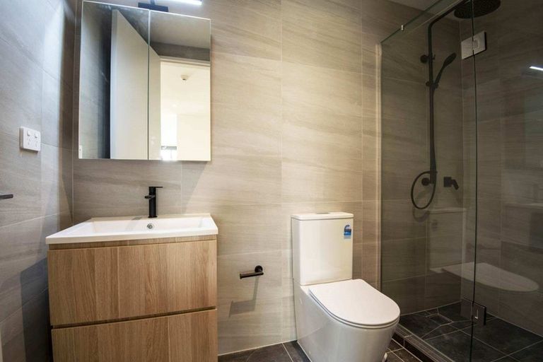 Photo of property in 906/1 Buscomb Avenue, Henderson, Auckland, 0610