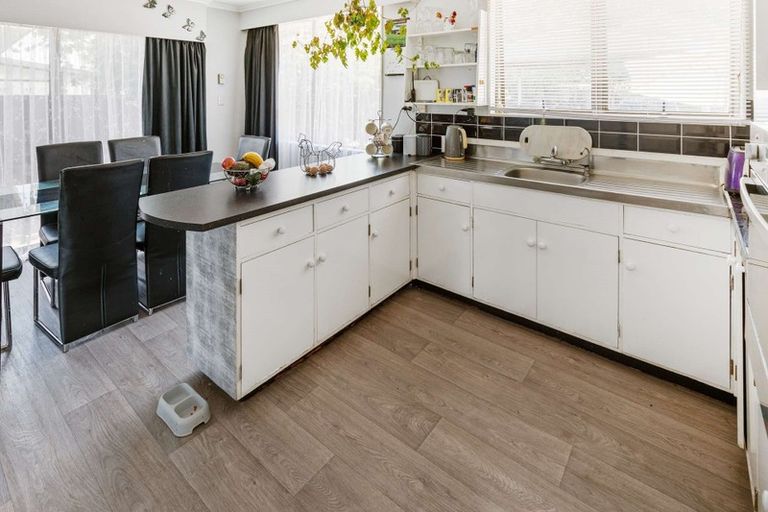 Photo of property in 9 Engles Road, Shannon, 4821