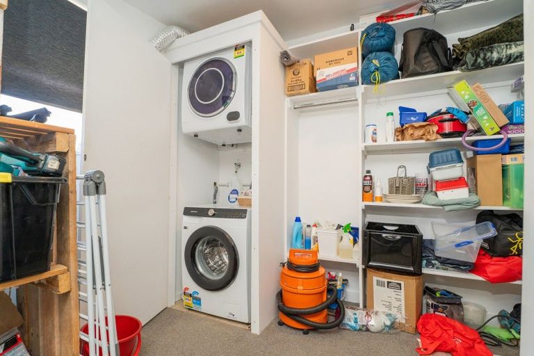 Photo of property in 6 Redwings Close, Whitianga, 3510