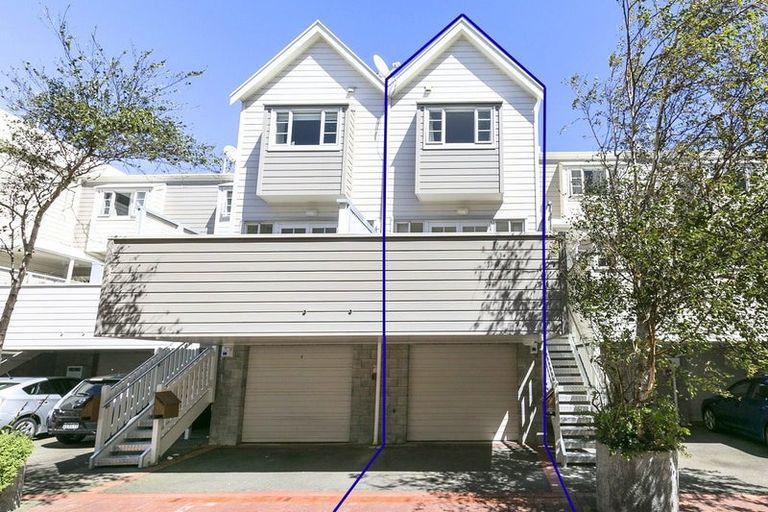 Photo of property in 39 Little George Street, Thorndon, Wellington, 6011