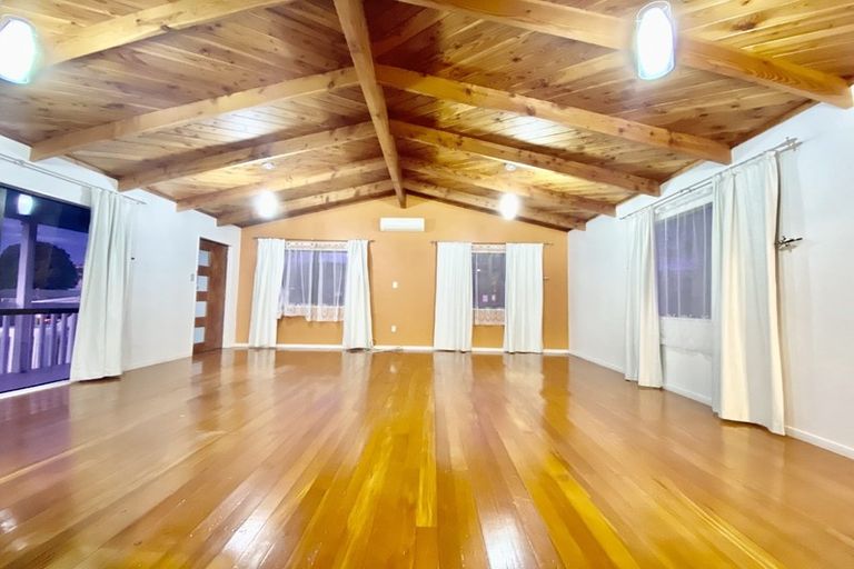 Photo of property in 89 Everglade Drive, Totara Heights, Auckland, 2105