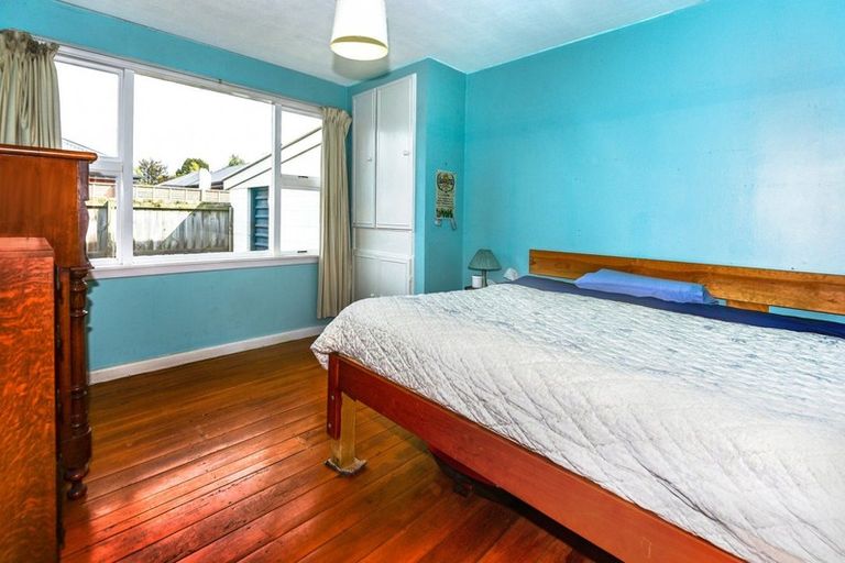 Photo of property in 1/96 Somerfield Street, Somerfield, Christchurch, 8024