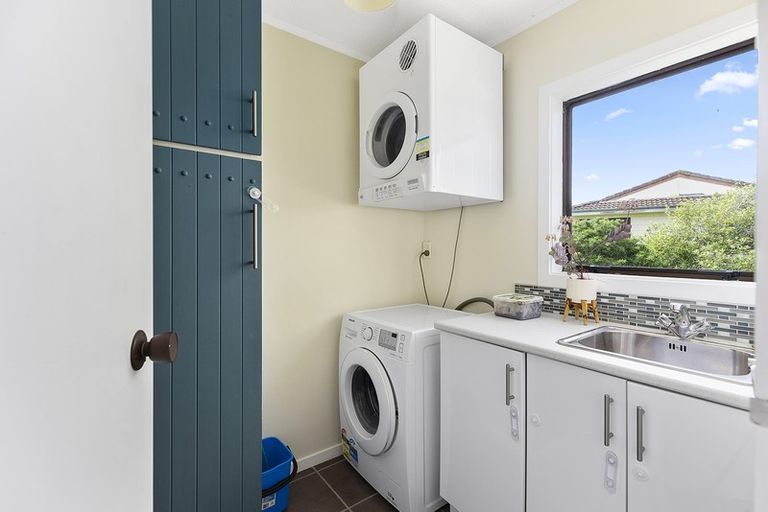 Photo of property in 1/5 Rothwell Street, Titahi Bay, Porirua, 5022