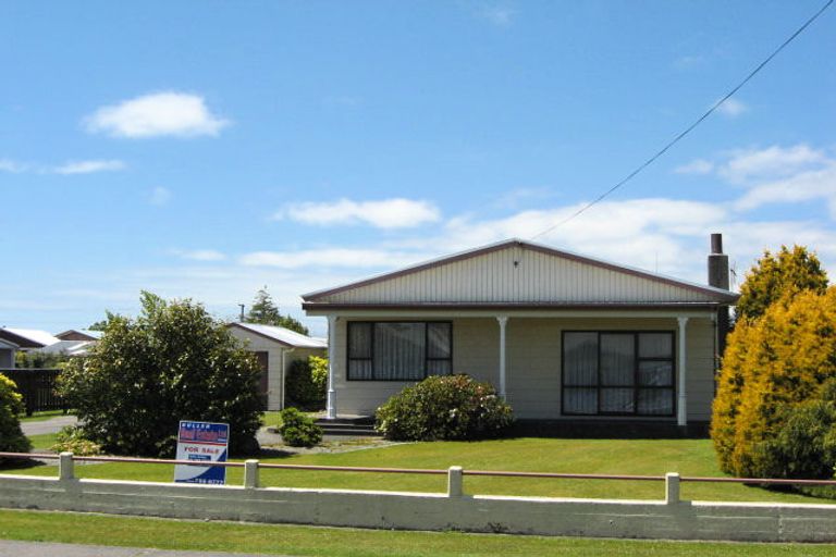 Photo of property in 99 Romilly Street, Westport, 7825