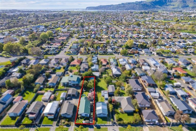 Photo of property in 106 Mackworth Street, Woolston, Christchurch, 8062