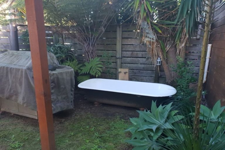 Photo of property in 128a Achilles Avenue, Whangamata, 3620