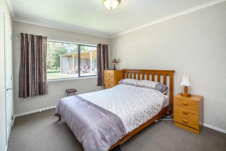 Photo of property in 302 Para Road, Parkvale, Carterton, 5792