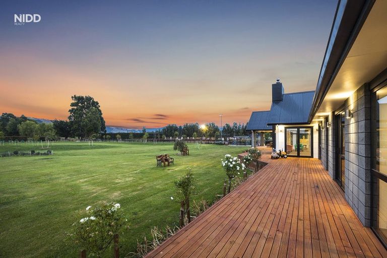 Photo of property in 347 Riccarton Road West, Mosgiel, 9092