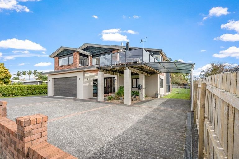 Photo of property in 5 Kowhai Road, Whenuapai, Auckland, 0618