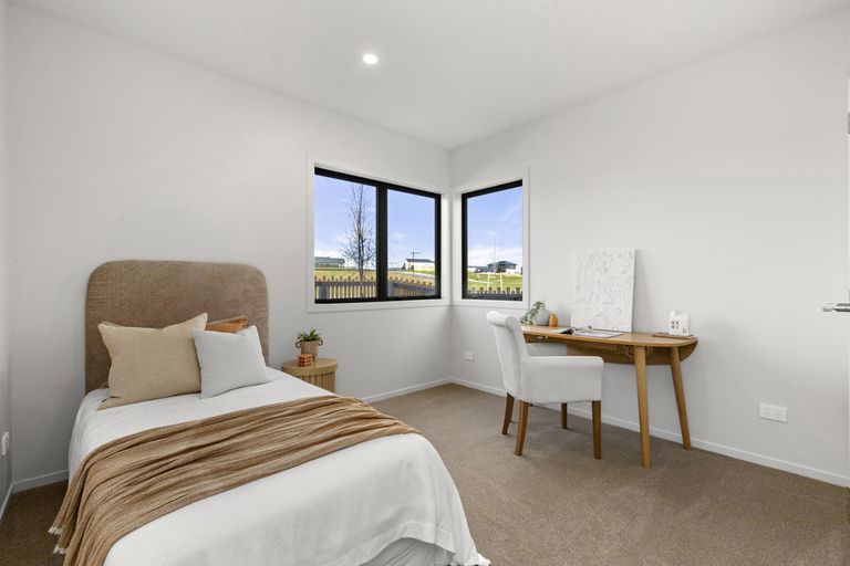 Photo of property in 1/15 Anurangi Rise, Peacocke, Hamilton, 3206