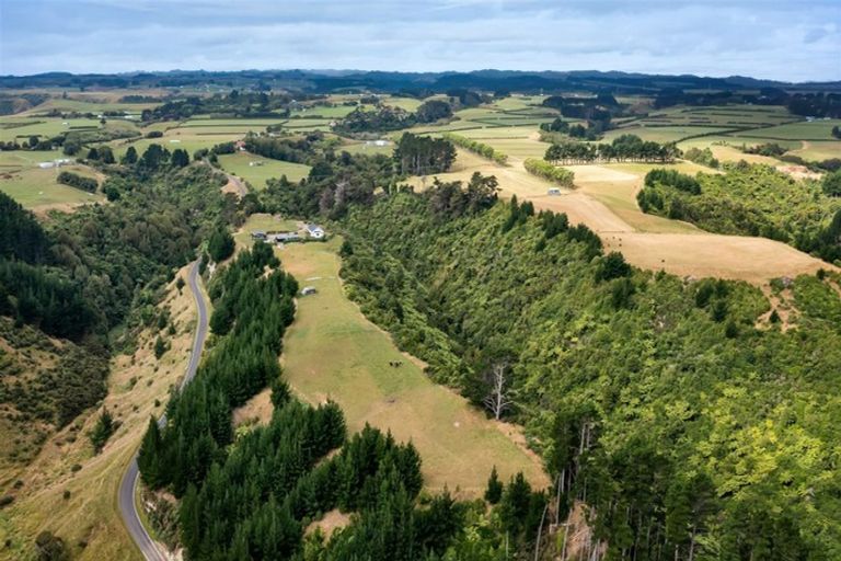 Photo of property in 172 Whakamara Road, Manutahi, Hawera, 4672