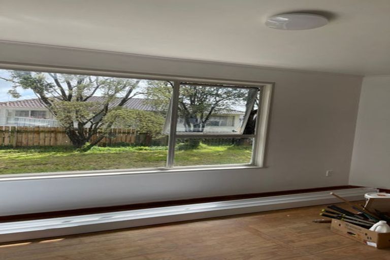 Photo of property in 37 Beeston Crescent, Manurewa, Auckland, 2102