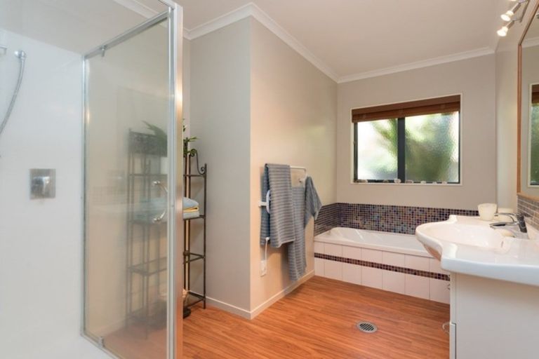 Photo of property in 4d Chadwick Road, Greerton, Tauranga, 3112