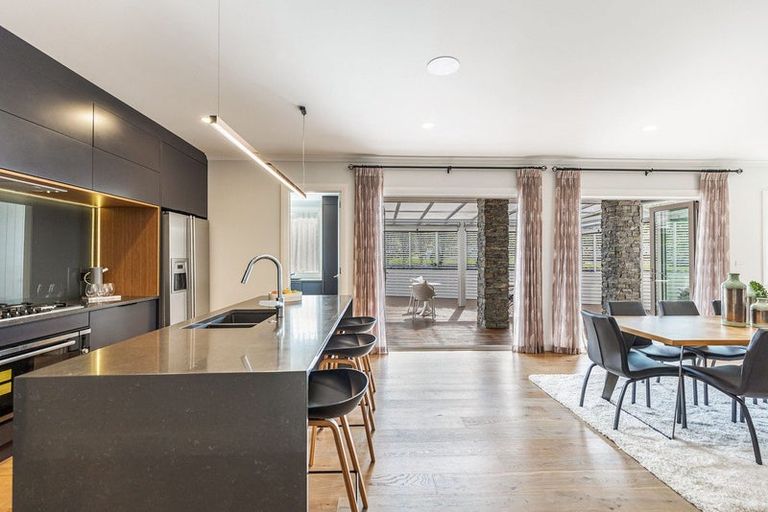 Photo of property in 2 Caldwell Place, Pinehill, Auckland, 0632