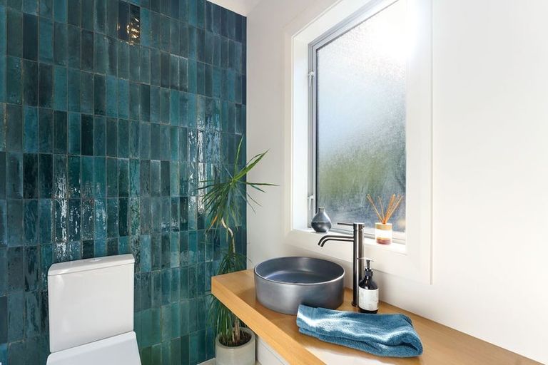 Photo of property in 36 Raukawa Road, Peka Peka, Waikanae, 5391