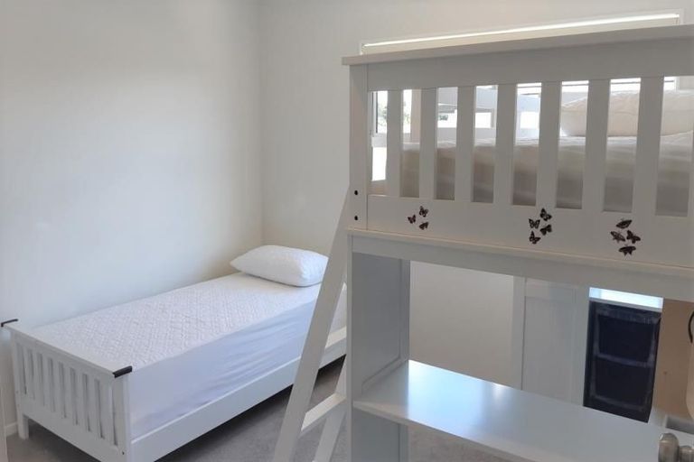 Photo of property in 3 Danden Way, Pukekohe, 2120