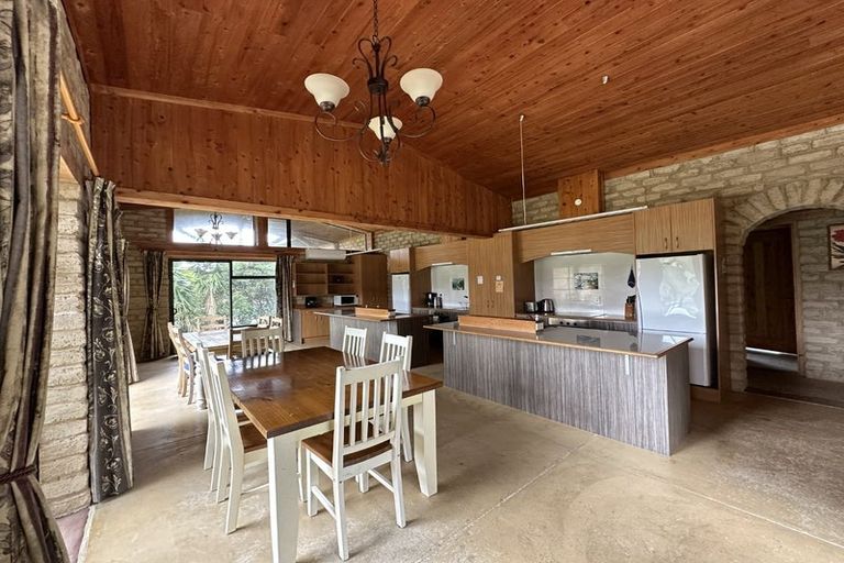 Photo of property in 7 Valencia Place, Matapouri, Whangarei, 0173