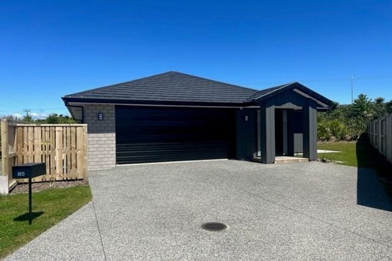 Photo of property in 85 Hills View Drive, Papamoa, 3118